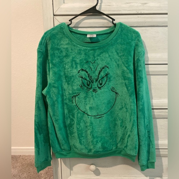 Grinch fuzzy sweatshirt Size L - Picture 1 of 6